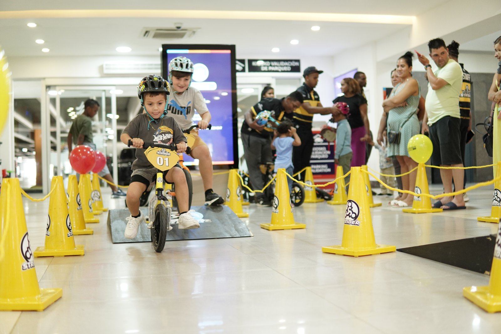 Strider Adventure Zone en Downtown Mall